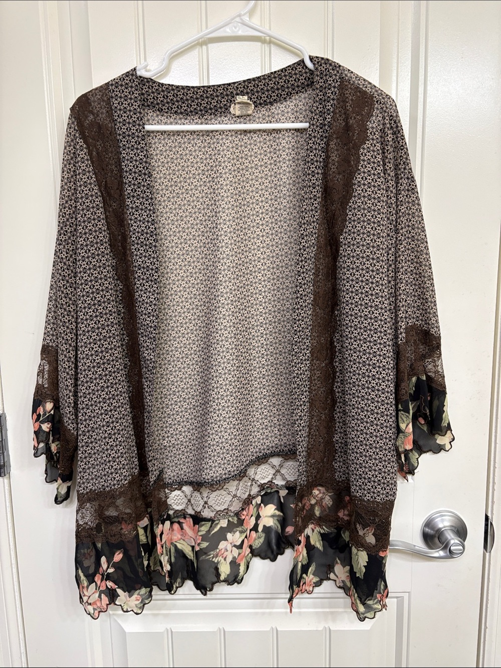 gimmicks by BKE Brown Floral-Trim‎ Open Kimono Cardigan